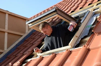 Pose de fenêtres de toit Velux à Créchets